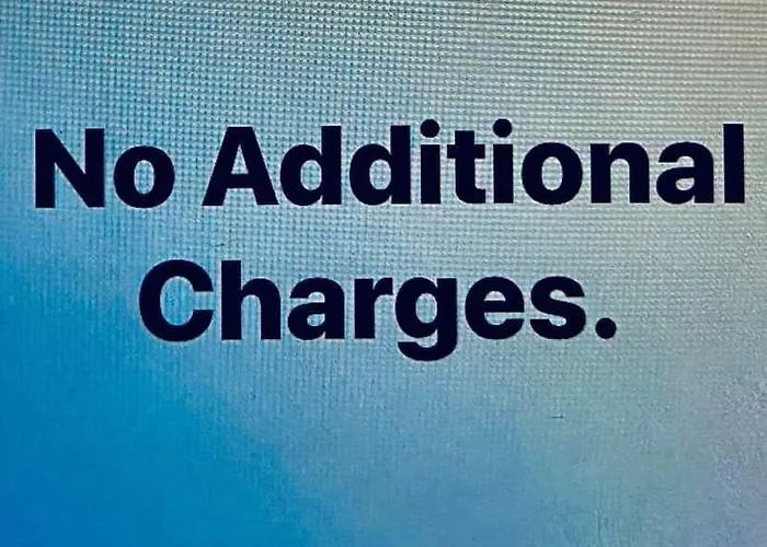Comfort No. 16, Daffodil Court Apartament