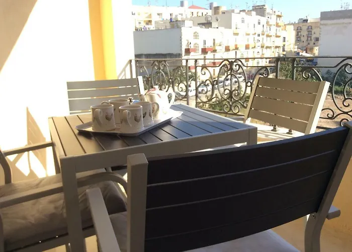 Comfort No. 16, Daffodil Court Apartament *