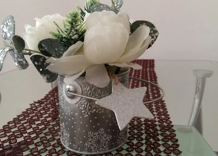 Comfort No. 16, Daffodil Court Apartament